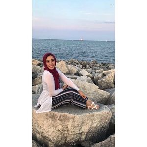 Meet your Posher, Fatima